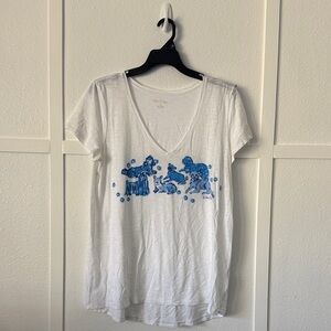 Lilly Pulitzer White V-Neck Tee